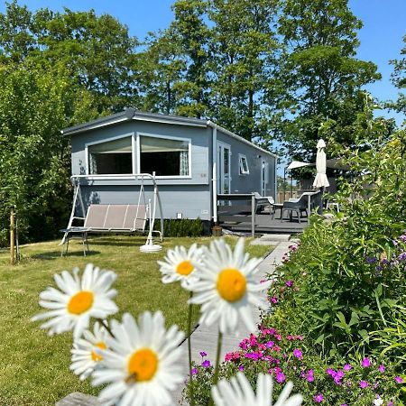 Chalet 536 Op Recreatiepark De Wielen Sint Maarten Exterior foto